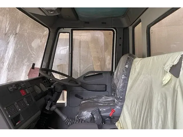 Cabine vrachtwagen weco - afbeelding 3 van  5