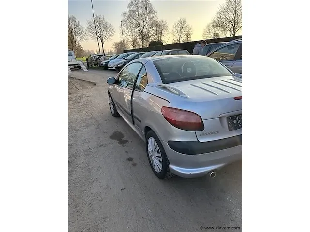 Cabrio - afbeelding 4 van  8