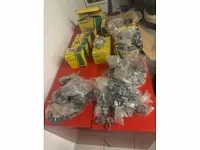 Caddy partij bevestigingsmateriaal - afbeelding 1 van  3