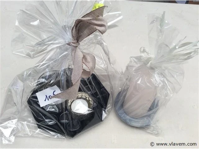 Cadeauverpakking divers - afbeelding 1 van  2