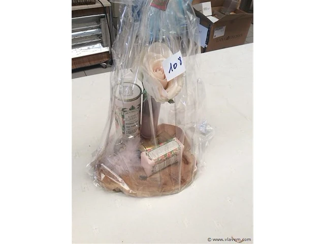 Cadeauverpakking divers - afbeelding 1 van  2