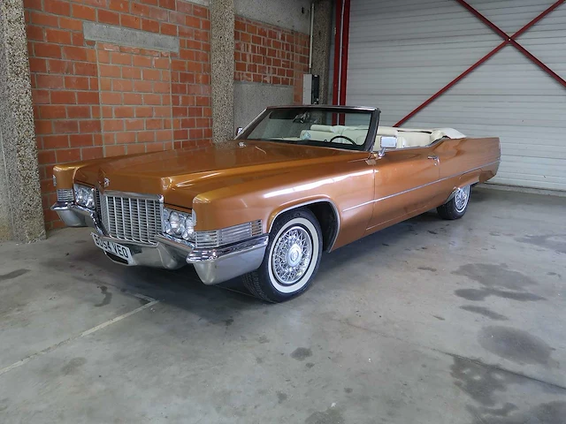 Cadillac - deville - cabriolet - klassieke auto's >15 - afbeelding 16 van  100