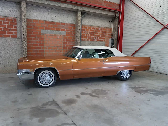 Cadillac - deville - cabriolet - klassieke auto's >15 - afbeelding 3 van  100