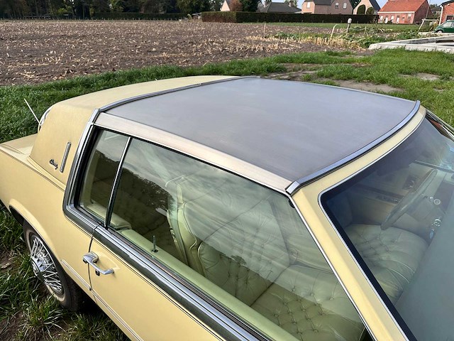 Cadillac - eldorado berritz - oldtimer - afbeelding 26 van  48