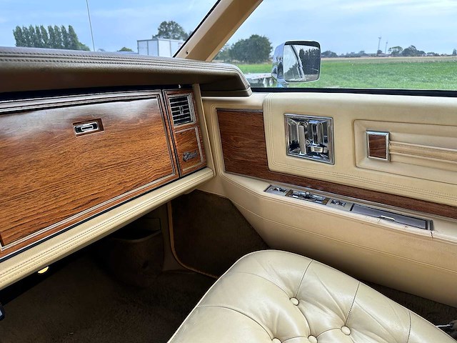 Cadillac - eldorado berritz - oldtimer - afbeelding 37 van  48