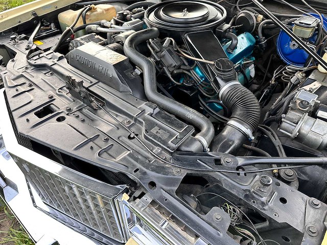 Cadillac - eldorado berritz - oldtimer - afbeelding 40 van  48