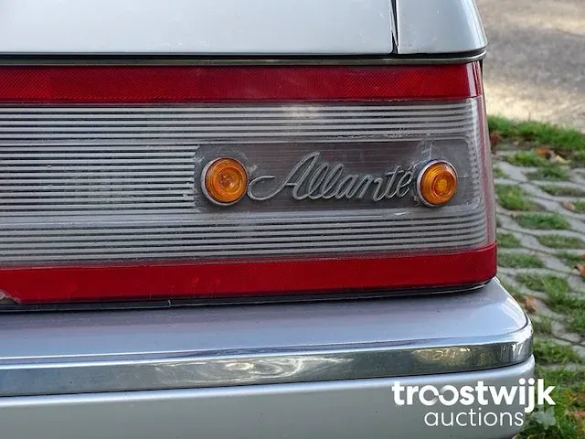 Cadillac allante - afbeelding 6 van  55