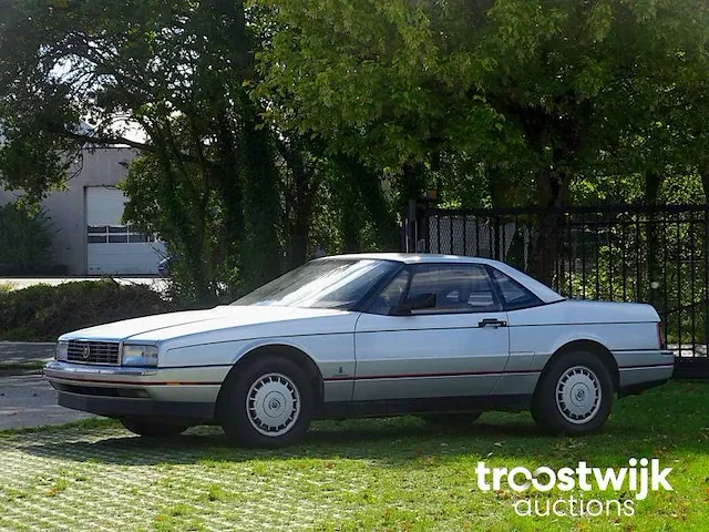Cadillac allante - afbeelding 12 van  55