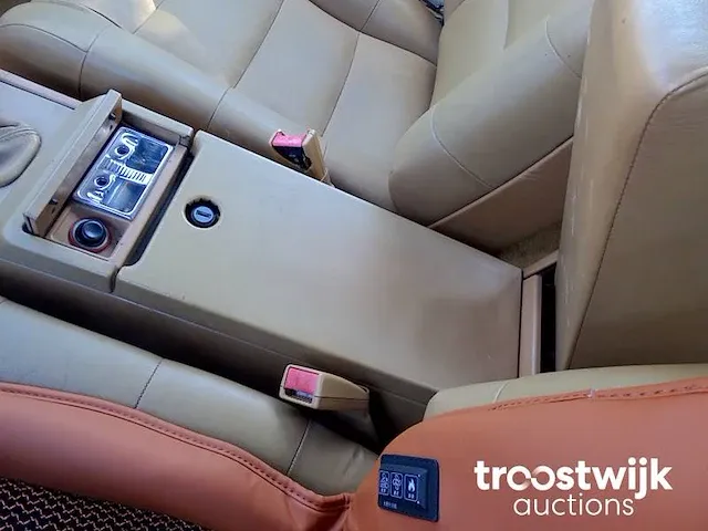 Cadillac allante - afbeelding 29 van  55