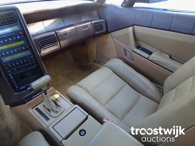 Cadillac allante - afbeelding 30 van  55