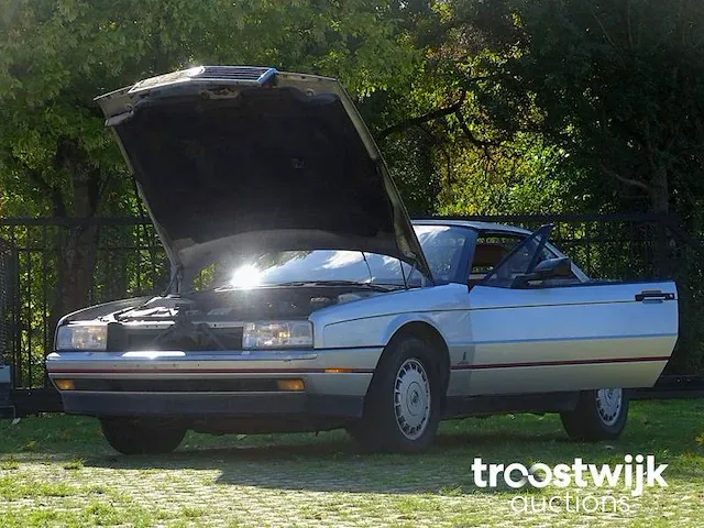 Cadillac allante - afbeelding 39 van  55