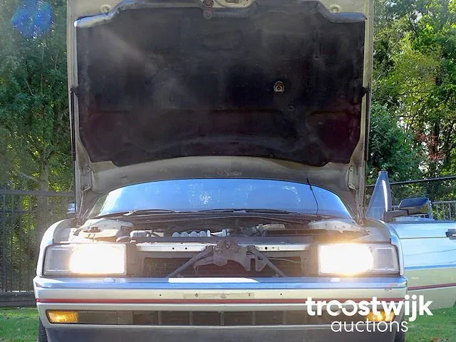 Cadillac allante - afbeelding 40 van  55