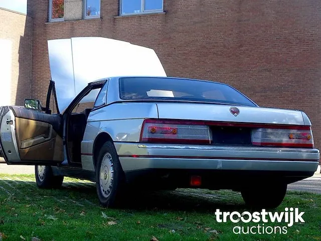 Cadillac allante - afbeelding 50 van  55