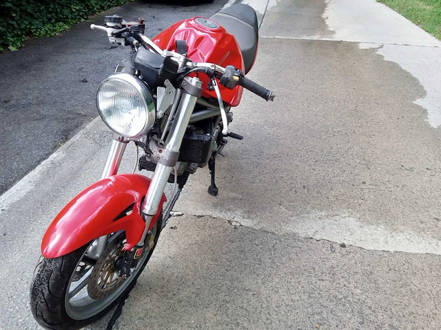 Cagiva - raptor - motorcycle - afbeelding 3 van  11