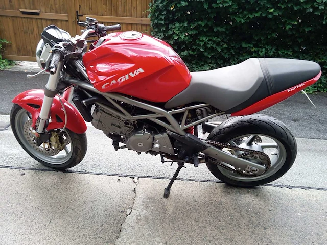 Cagiva - raptor - motorcycle - afbeelding 4 van  11
