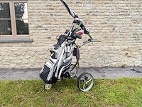 Callaway electrische golftrolley met clubs - afbeelding 23 van  31