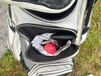Callaway electrische golftrolley met clubs - afbeelding 29 van  31