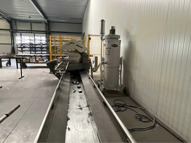 Calvet industriële cnc gestuurde zaagmachine-installatie - afbeelding 10 van  38