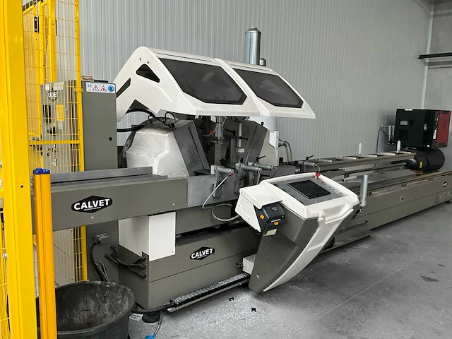 Calvet industriële cnc gestuurde zaagmachine-installatie - afbeelding 32 van  38