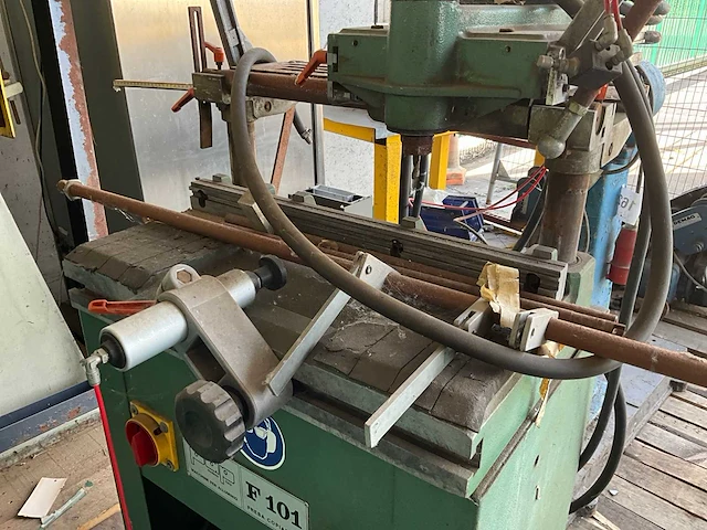 Calvet pdp f101 kopieerfreesmachine - afbeelding 3 van  5