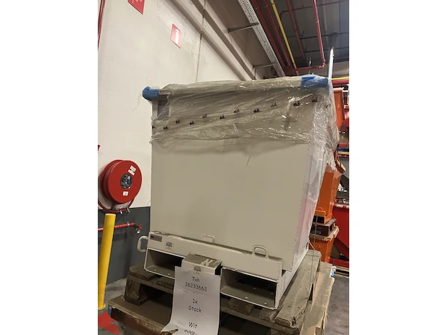 Cam 34383560 kiepcontainer wit 2000kg / 600l - afbeelding 2 van  4