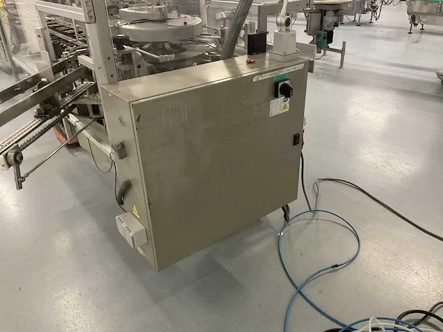 Cam kartonneermachine - afbeelding 3 van  8
