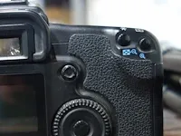 Camera canon + statief - afbeelding 6 van  8