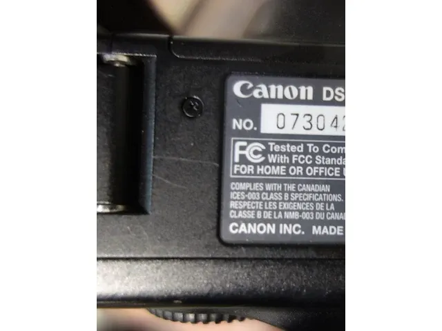 Camera canon + statief - afbeelding 8 van  8