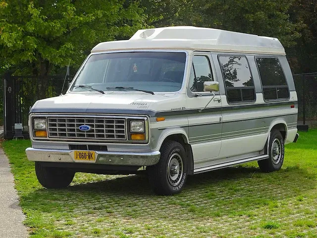 Camper ford econoline 150 'first editions' 302 v8, j-060-hk - afbeelding 1 van  55