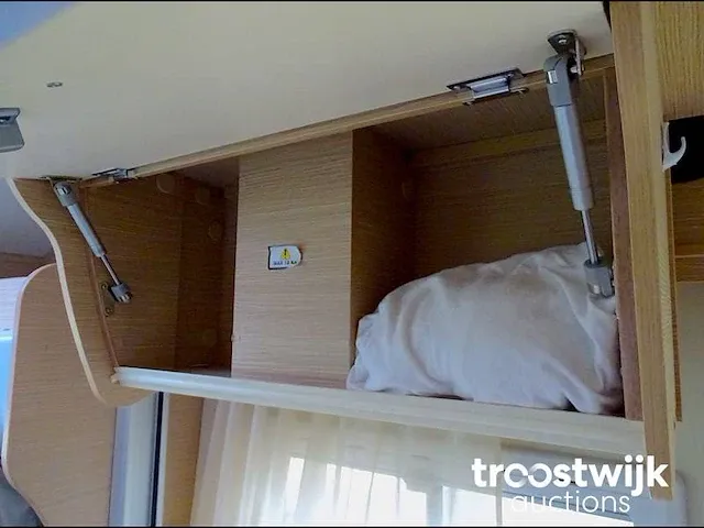 Camper/ mobilhome fca mclouis mc4-75 (2.2 jtd) - afbeelding 49 van  71