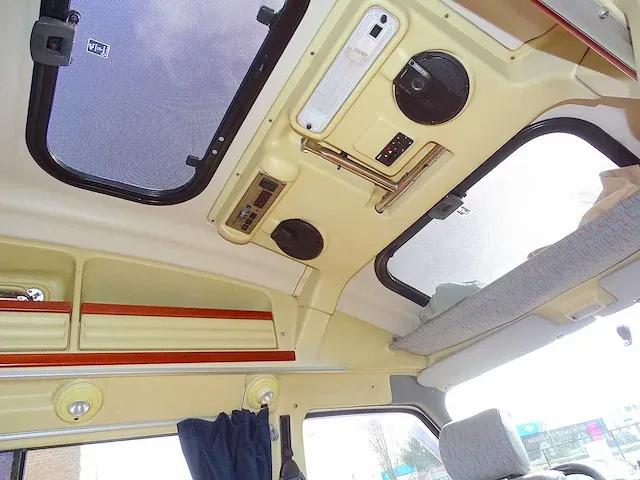 Camper volkswagen transporter t4 'dehler' optima 54 _ 2.4 l diesel - afbeelding 35 van  76