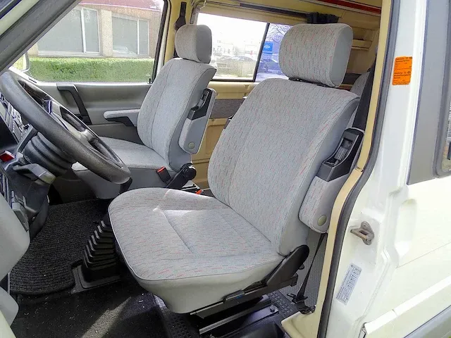 Camper volkswagen transporter t4 'dehler' optima 54 _ 2.4 l diesel - afbeelding 55 van  76