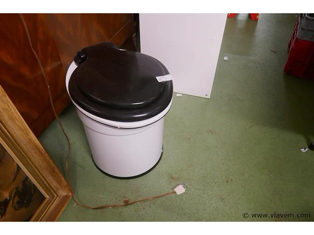 Campingtoilet - afbeelding 1 van  1