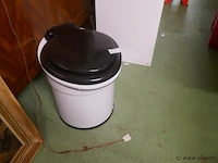 Campingtoilet - afbeelding 1 van  1