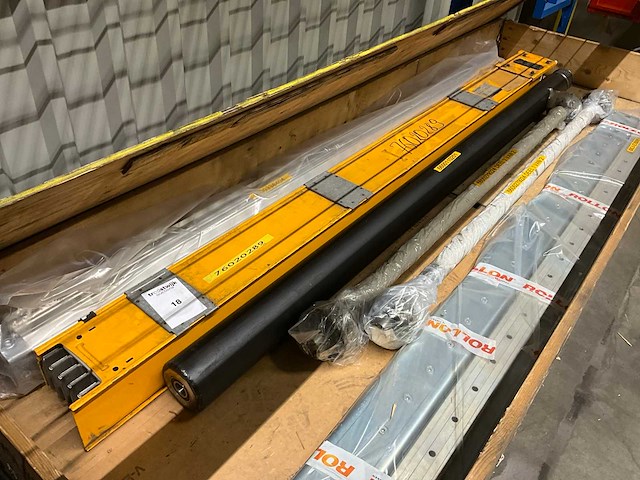 Canalis 800a ksa80ed420 canalis bus-bar - afbeelding 1 van  3