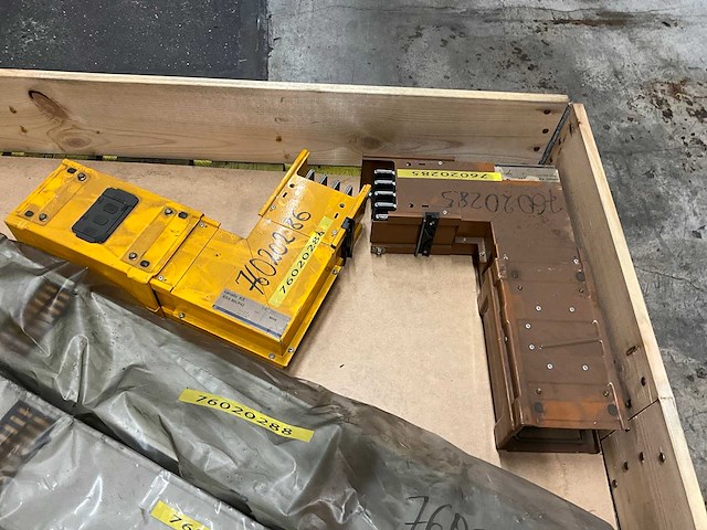 Canalis canalis bus-bar - afbeelding 2 van  4