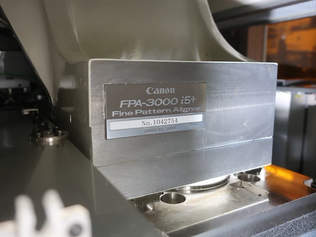 Canon fpa 3000 i5+ - 150mm i-line stepper - afbeelding 39 van  44