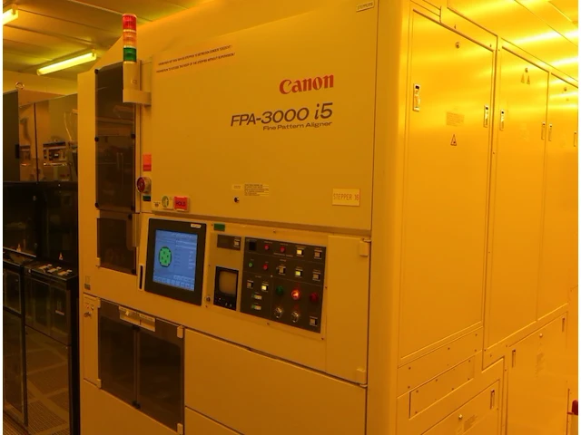 Canon fpa 3000 i5 - 150mm i-line stepper - afbeelding 3 van  28