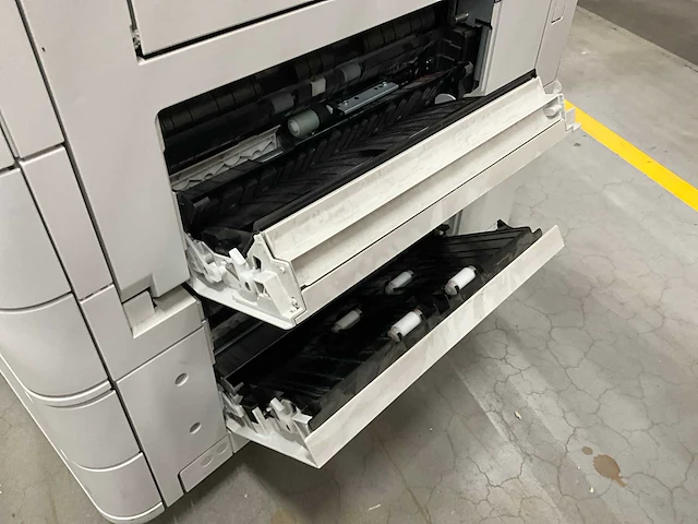 Canon imagerunner advance c5535i kleuren copy printer - afbeelding 8 van  9