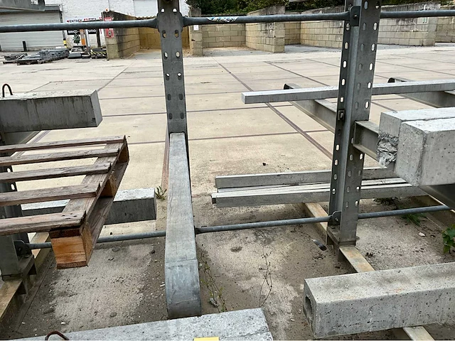 Cantilever racking - 24m - afbeelding 13 van  32