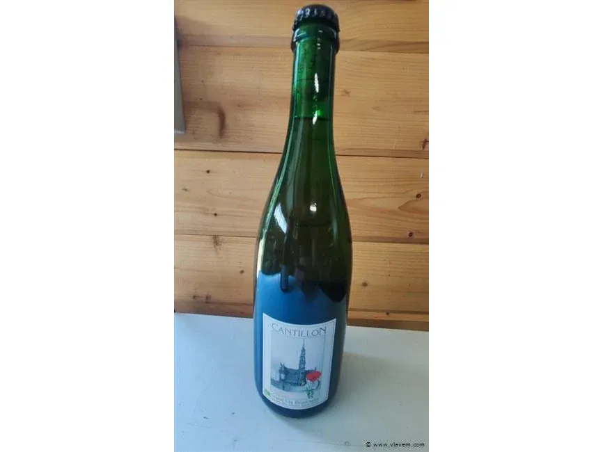 Bierglazen, lichtreclame, metalen borden, neon reclame, oude geuze, promotiemateriaal, reclameborden enz.