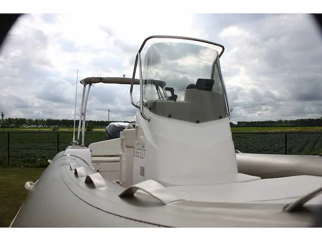 Capelli tempest 690 (460 vaaruren) - 2011 - afbeelding 10 van  28