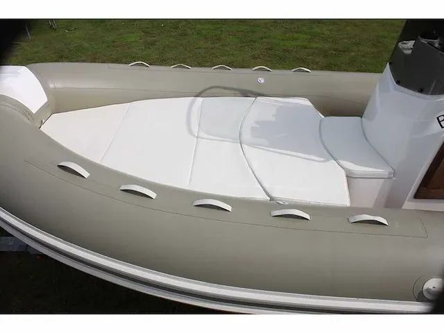 Capelli tempest 690 (460 vaaruren) - 2011 - afbeelding 23 van  28