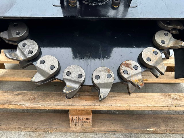 Captok - 2025 - fsg26 - stobbenfrees - afbeelding 4 van  14