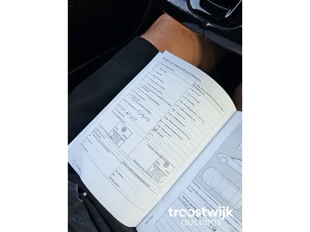 Car - afbeelding 30 van  38