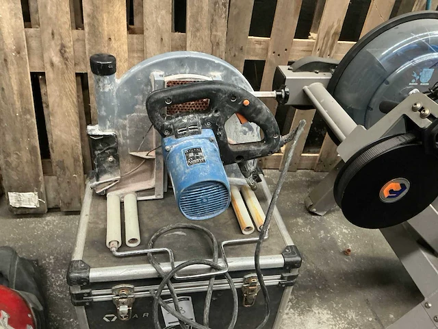 Carat w3511 muurzaagmachine - afbeelding 1 van  4