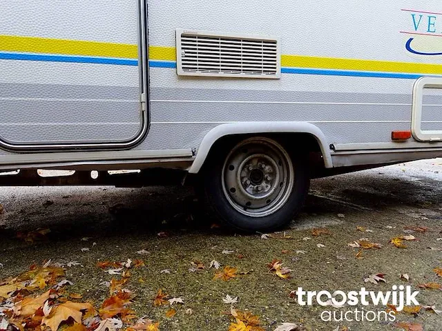 Caravan bürnstner 4223 tn ventana avantgarde - afbeelding 16 van  55