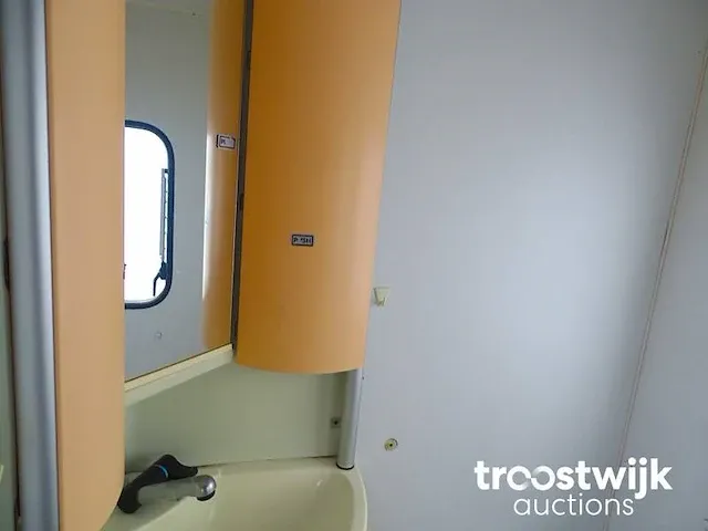 Caravan bürnstner 4223 tn ventana avantgarde - afbeelding 47 van  55