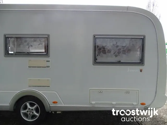 Caravan tabbert 'jeunesse' (inclusief powermover en dwt-zeil) - afbeelding 2 van  48