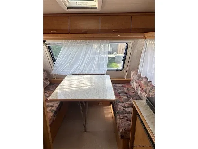 Caravan - afbeelding 6 van  9
